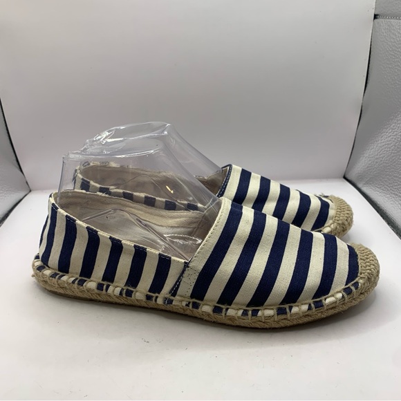J. Crew Shoes - J. Crew Striped Espadrilles Flats Pull On White Blue Size 8 Coastal summer